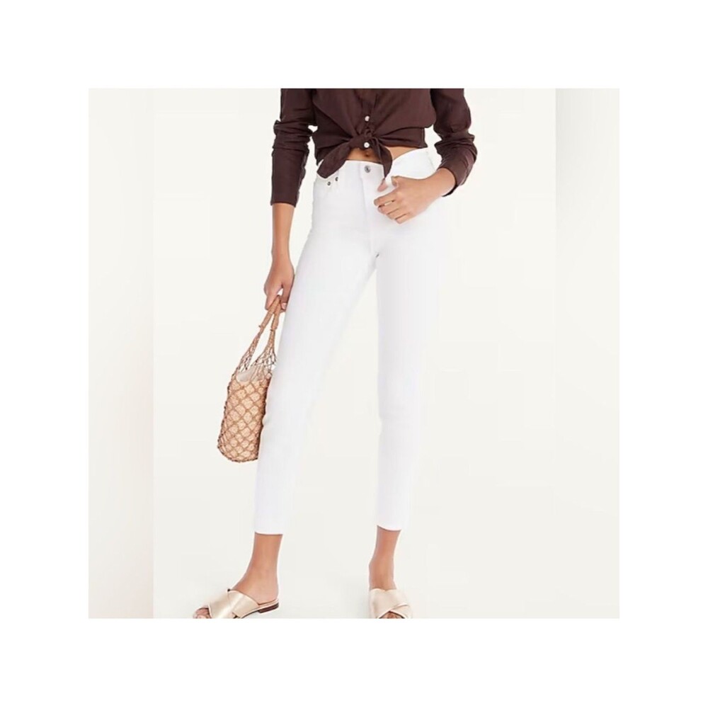 J. Crew 9" high-rise toothpick jean in white Size 27